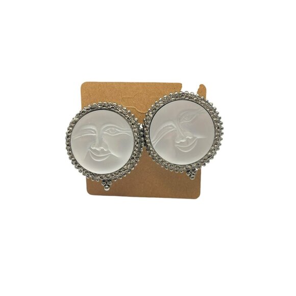 Extremely Rare Vintage DONCASTER Winking Moonface Clip On Earrings - Picture 2 of 10